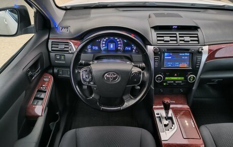 Toyota Camry, 2014 год, 1 570 000 рублей, 17 фотография