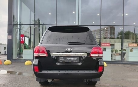 Toyota Land Cruiser 200, 2011 год, 3 120 000 рублей, 7 фотография