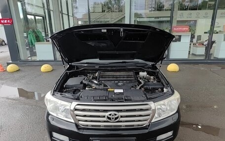 Toyota Land Cruiser 200, 2011 год, 3 120 000 рублей, 11 фотография