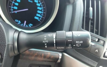 Toyota Land Cruiser 200, 2011 год, 3 120 000 рублей, 24 фотография