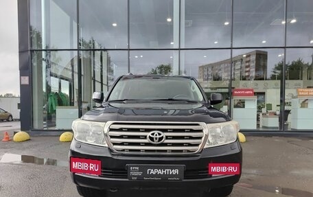 Toyota Land Cruiser 200, 2011 год, 3 120 000 рублей, 2 фотография