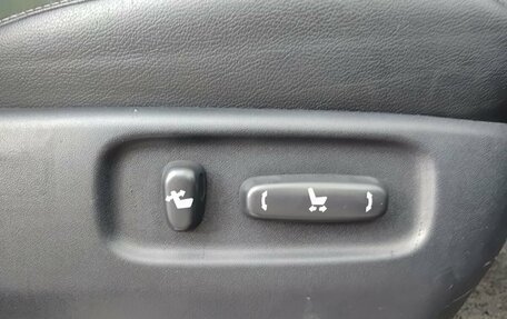 Toyota Land Cruiser 200, 2011 год, 3 120 000 рублей, 27 фотография