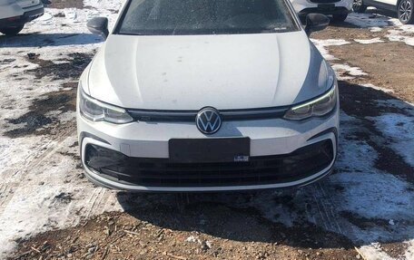 Volkswagen Golf VIII, 2022 год, 1 830 000 рублей, 1 фотография
