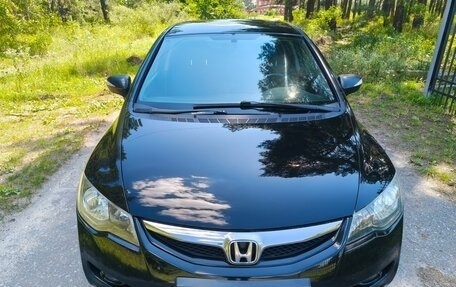 Honda Civic VIII, 2010 год, 905 000 рублей, 2 фотография