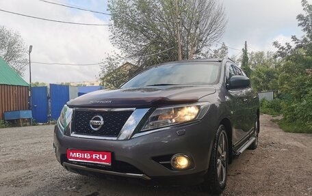 Nissan Pathfinder, 2015 год, 1 900 000 рублей, 1 фотография