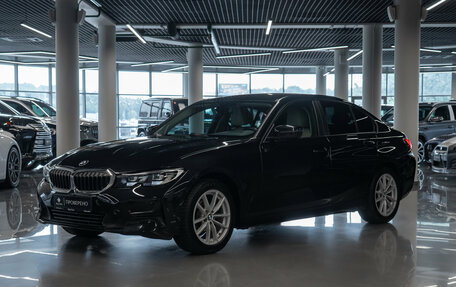 BMW 3 серия, 2021 год, 2 980 000 рублей, 1 фотография