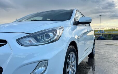 Hyundai Solaris II рестайлинг, 2014 год, 929 000 рублей, 3 фотография