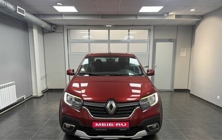 Renault Logan II, 2019 год, 1 100 000 рублей, 2 фотография