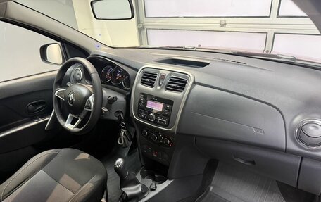 Renault Logan II, 2019 год, 1 100 000 рублей, 15 фотография