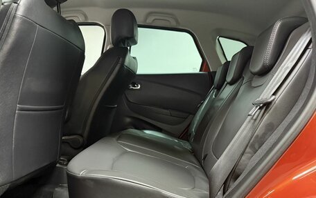 Renault Kaptur I рестайлинг, 2016 год, 1 630 000 рублей, 26 фотография