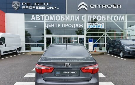 KIA Rio III рестайлинг, 2013 год, 880 000 рублей, 6 фотография