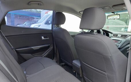KIA Rio III рестайлинг, 2013 год, 880 000 рублей, 27 фотография