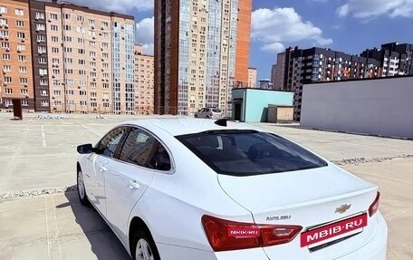 Chevrolet Malibu IX, 2022 год, 1 680 000 рублей, 5 фотография