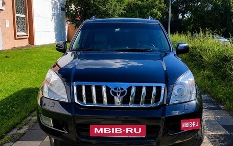 Toyota Land Cruiser Prado 120 рестайлинг, 2004 год, 1 540 000 рублей, 2 фотография