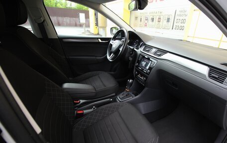 Skoda Rapid I, 2018 год, 1 345 000 рублей, 14 фотография