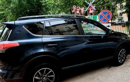 Toyota RAV4, 2019 год, 2 900 000 рублей, 12 фотография