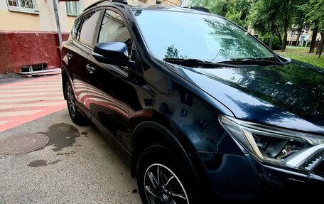 Toyota RAV4, 2019 год, 2 900 000 рублей, 13 фотография