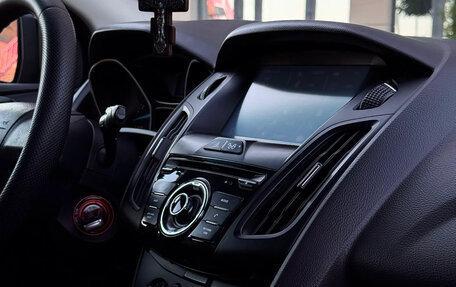 Ford Focus III, 2012 год, 800 000 рублей, 13 фотография