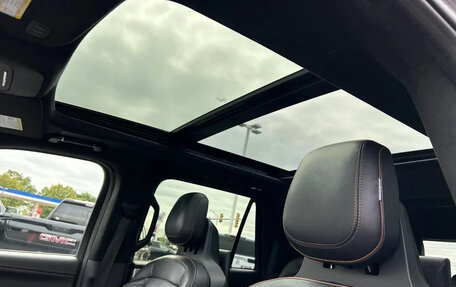 Lincoln Navigator, 2025 год, 16 817 876 рублей, 20 фотография