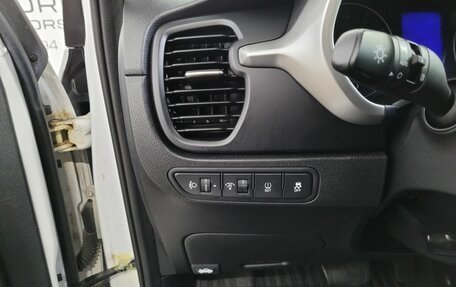 KIA Rio IV, 2021 год, 1 745 000 рублей, 9 фотография