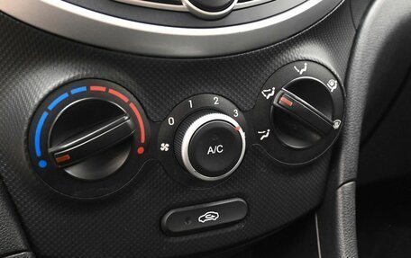 Hyundai Solaris II рестайлинг, 2014 год, 829 000 рублей, 14 фотография