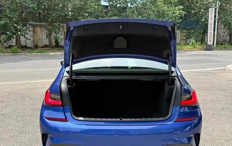 BMW 3 серия, 2021 год, 2 560 000 рублей, 17 фотография