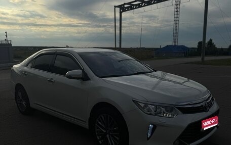 Toyota Camry, 2016 год, 2 490 000 рублей, 1 фотография