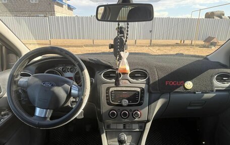 Ford Focus II рестайлинг, 2010 год, 650 000 рублей, 3 фотография