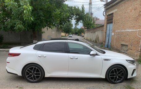 KIA Optima IV, 2018 год, 1 390 000 рублей, 2 фотография