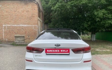 KIA Optima IV, 2018 год, 1 390 000 рублей, 3 фотография