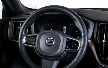 Volvo XC60 II, 2022 год, 4 598 000 рублей, 14 фотография