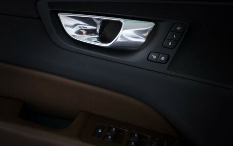 Volvo XC60 II, 2022 год, 4 598 000 рублей, 18 фотография