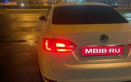 Volkswagen Jetta VI, 2012 год, 580 000 рублей, 9 фотография