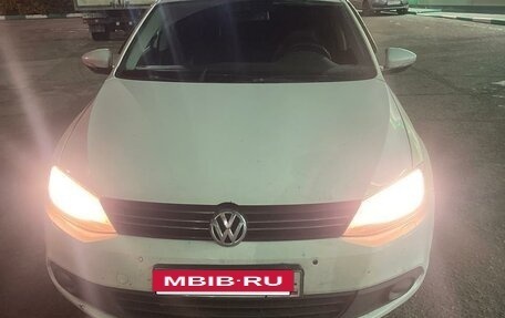 Volkswagen Jetta VI, 2012 год, 580 000 рублей, 7 фотография