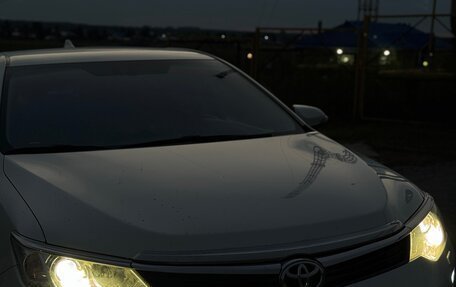 Toyota Camry, 2016 год, 2 490 000 рублей, 24 фотография