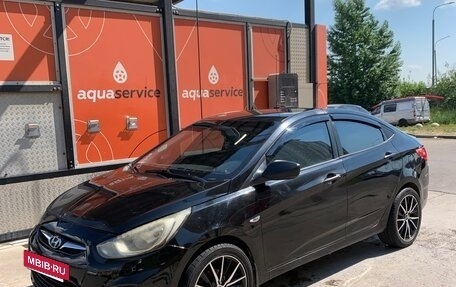 Hyundai Solaris II рестайлинг, 2011 год, 395 000 рублей, 5 фотография