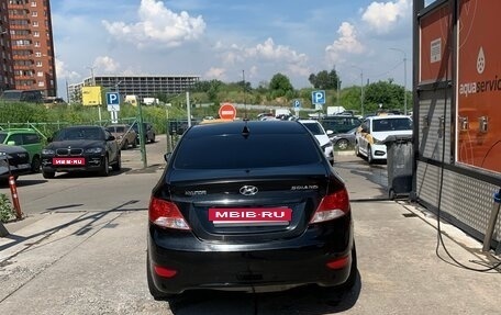 Hyundai Solaris II рестайлинг, 2011 год, 395 000 рублей, 7 фотография