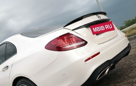 Mercedes-Benz E-Класс, 2019 год, 3 199 000 рублей, 17 фотография