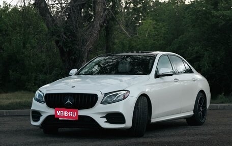 Mercedes-Benz E-Класс, 2019 год, 3 199 000 рублей, 10 фотография