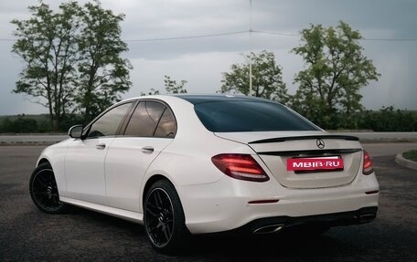 Mercedes-Benz E-Класс, 2019 год, 3 199 000 рублей, 19 фотография