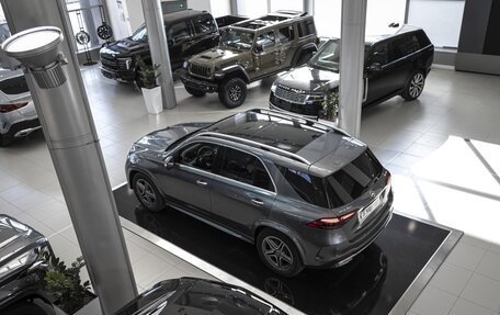 Mercedes-Benz GLE, 2024 год, 11 999 999 рублей, 40 фотография