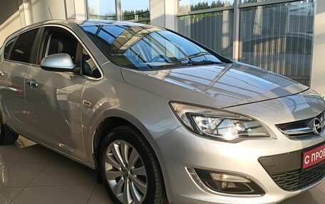 Opel Astra J, 2013 год, 606 000 рублей, 2 фотография