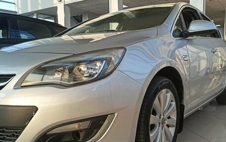 Opel Astra J, 2013 год, 606 000 рублей, 7 фотография