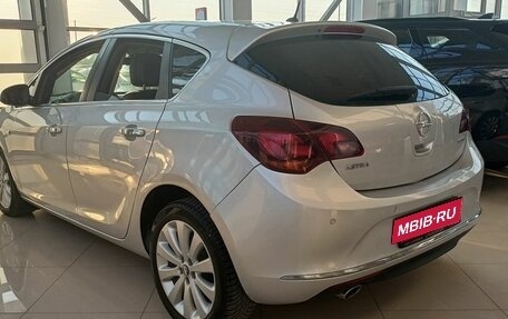Opel Astra J, 2013 год, 606 000 рублей, 4 фотография