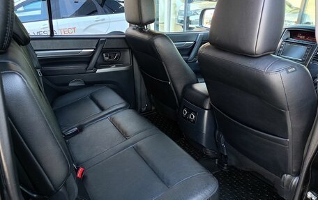 Mitsubishi Pajero IV, 2012 год, 2 105 140 рублей, 7 фотография