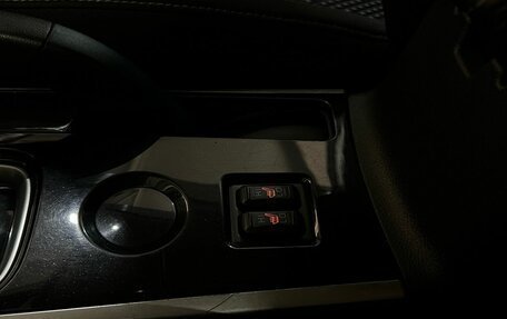 Mitsubishi Outlander III рестайлинг 3, 2021 год, 2 390 000 рублей, 16 фотография