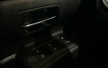 Mitsubishi Outlander III рестайлинг 3, 2021 год, 2 390 000 рублей, 19 фотография