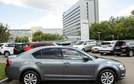 Skoda Octavia, 2018 год, 1 558 000 рублей, 4 фотография