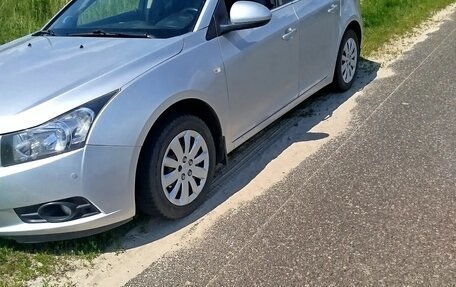Chevrolet Cruze II, 2012 год, 710 000 рублей, 4 фотография