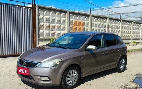 KIA cee'd I рестайлинг, 2010 год, 669 000 рублей, 1 фотография